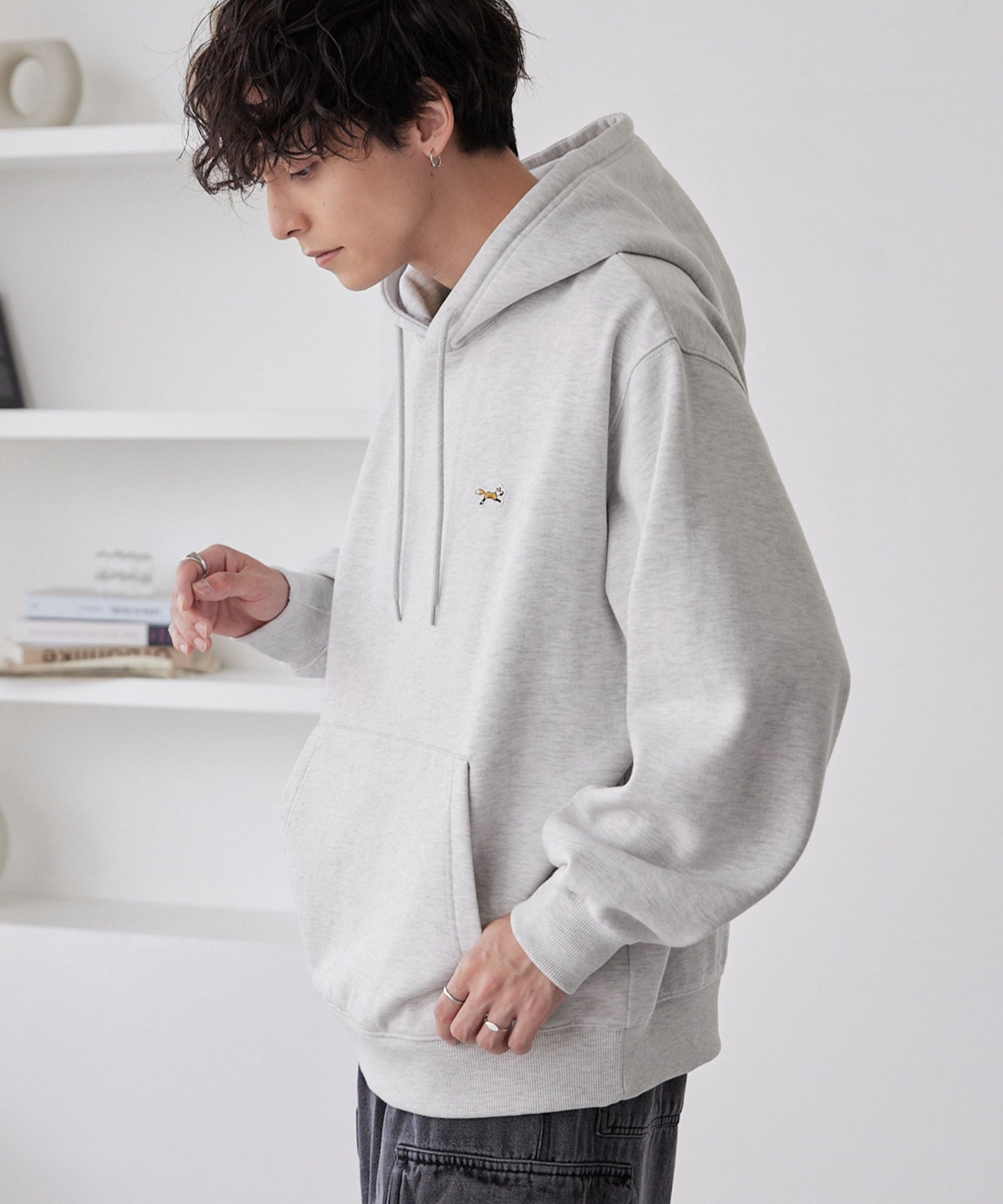 PENNEYS THE FOX Logo 狐狸刺繡寬版連帽大學T