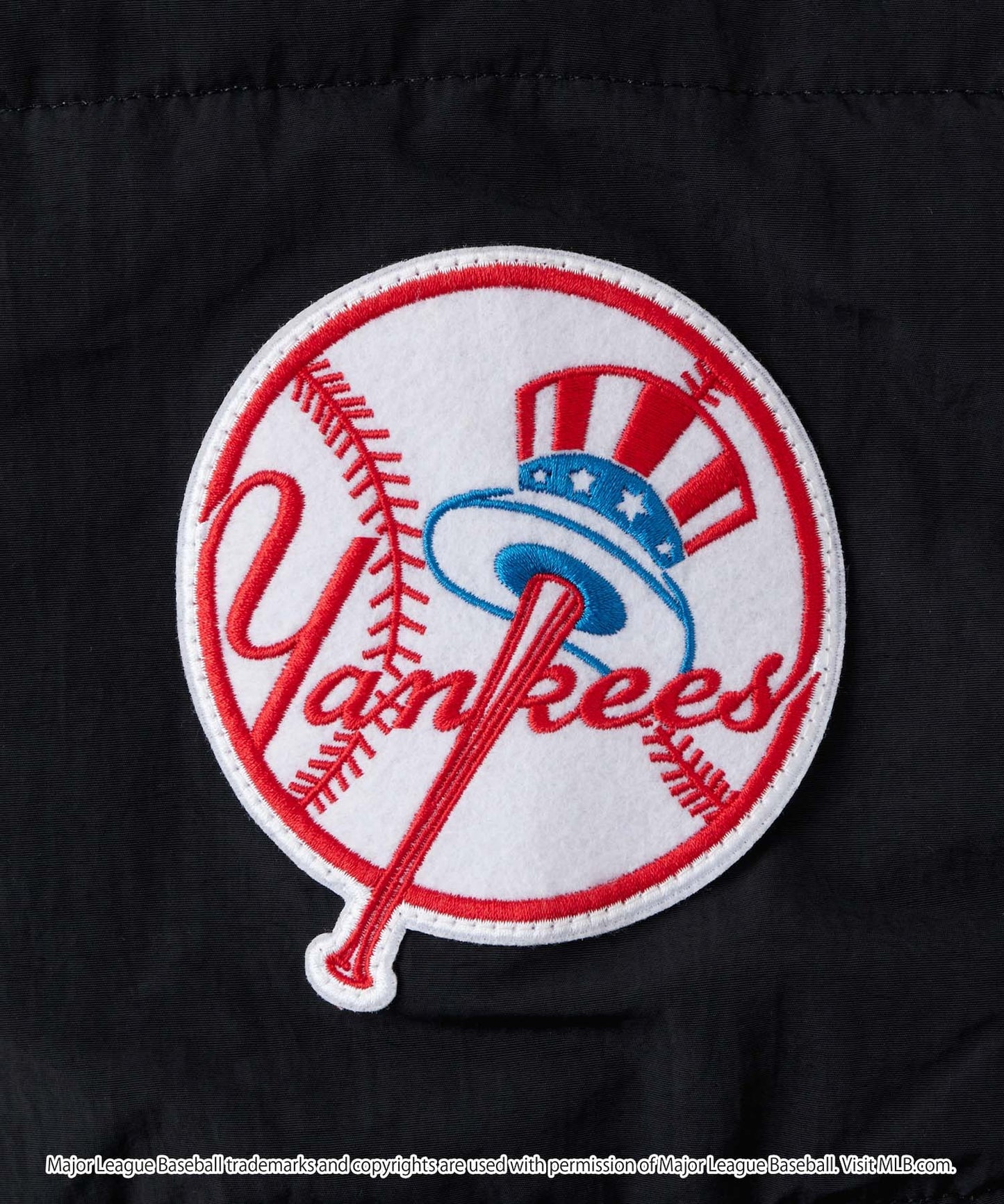 MLB限定LOGO刺繡2WAY可雙面穿寬版立領羽絨外套
