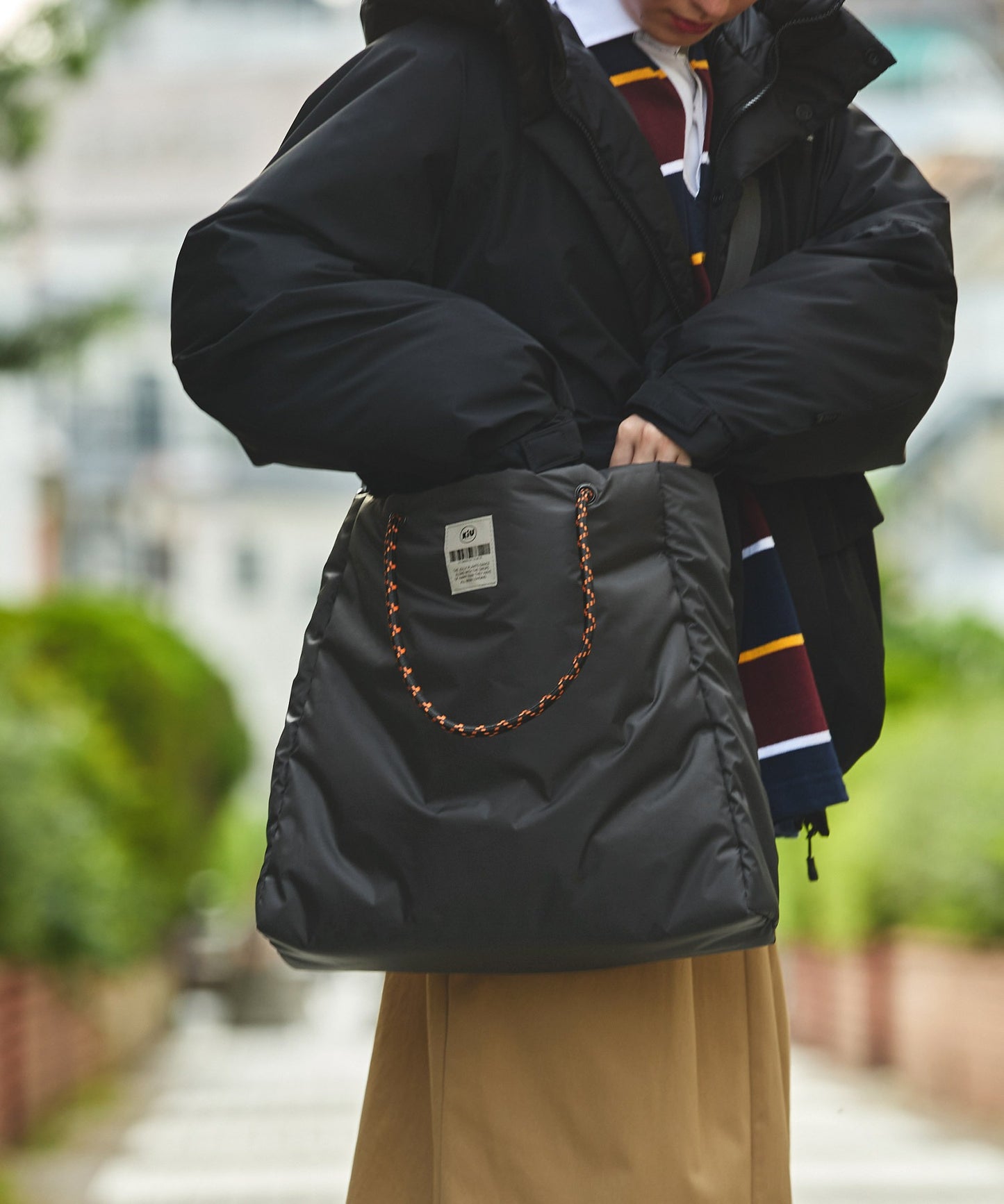 THE CRAFT CREW PRODUCTS × KiU 限定 2WAY 防潑水肩背托特包