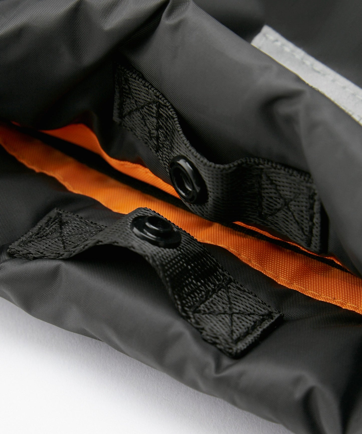 THE CRAFT CREW PRODUCTS × KiU 限定 2WAY 防潑水肩背托特包