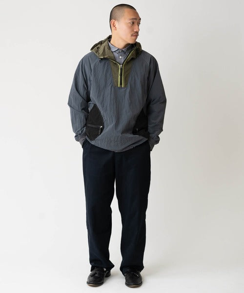 Gym Master Ripstop 尼龍多口袋登山風衣外套