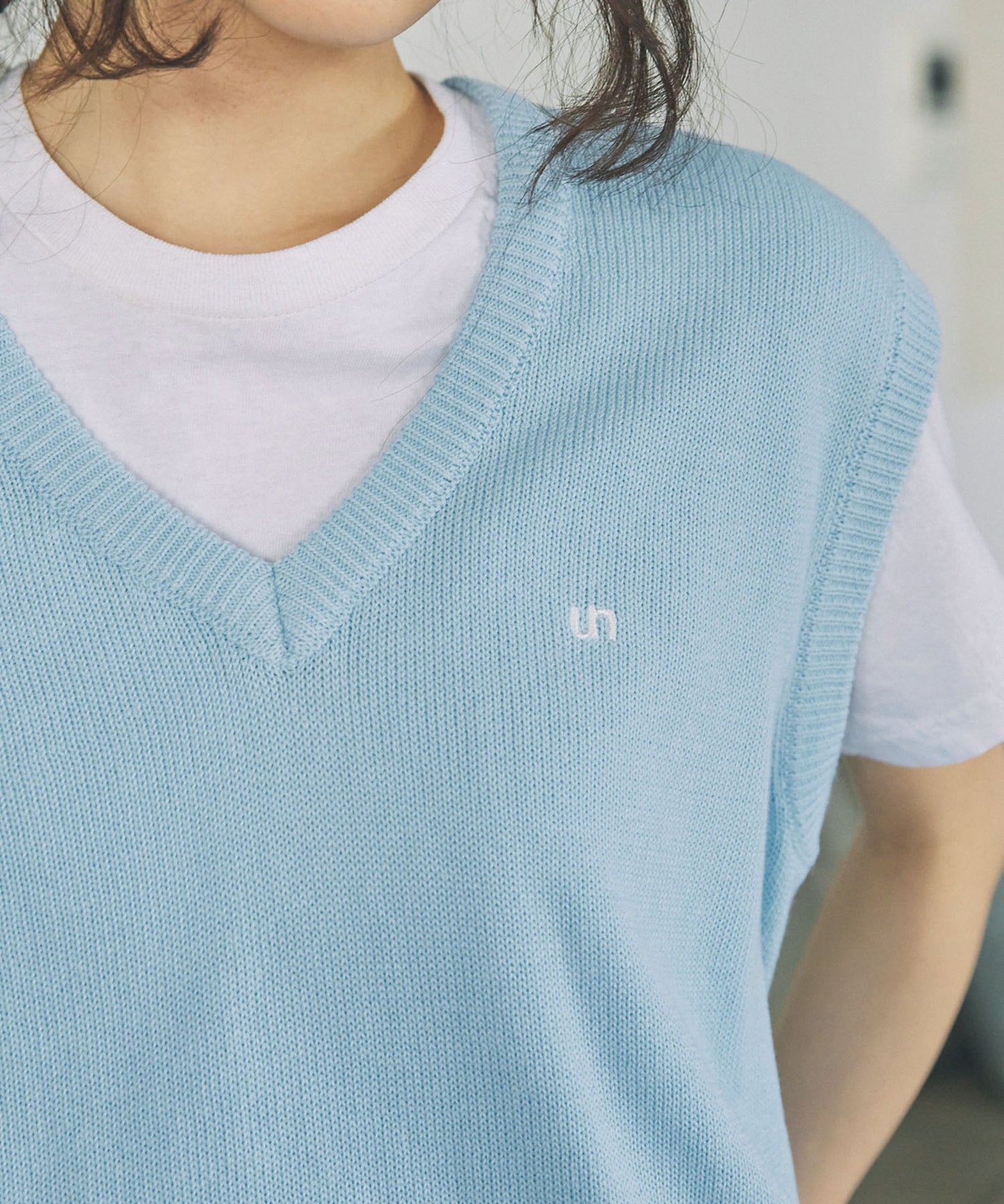 Unblend 簡約Logo刺繡針織背心