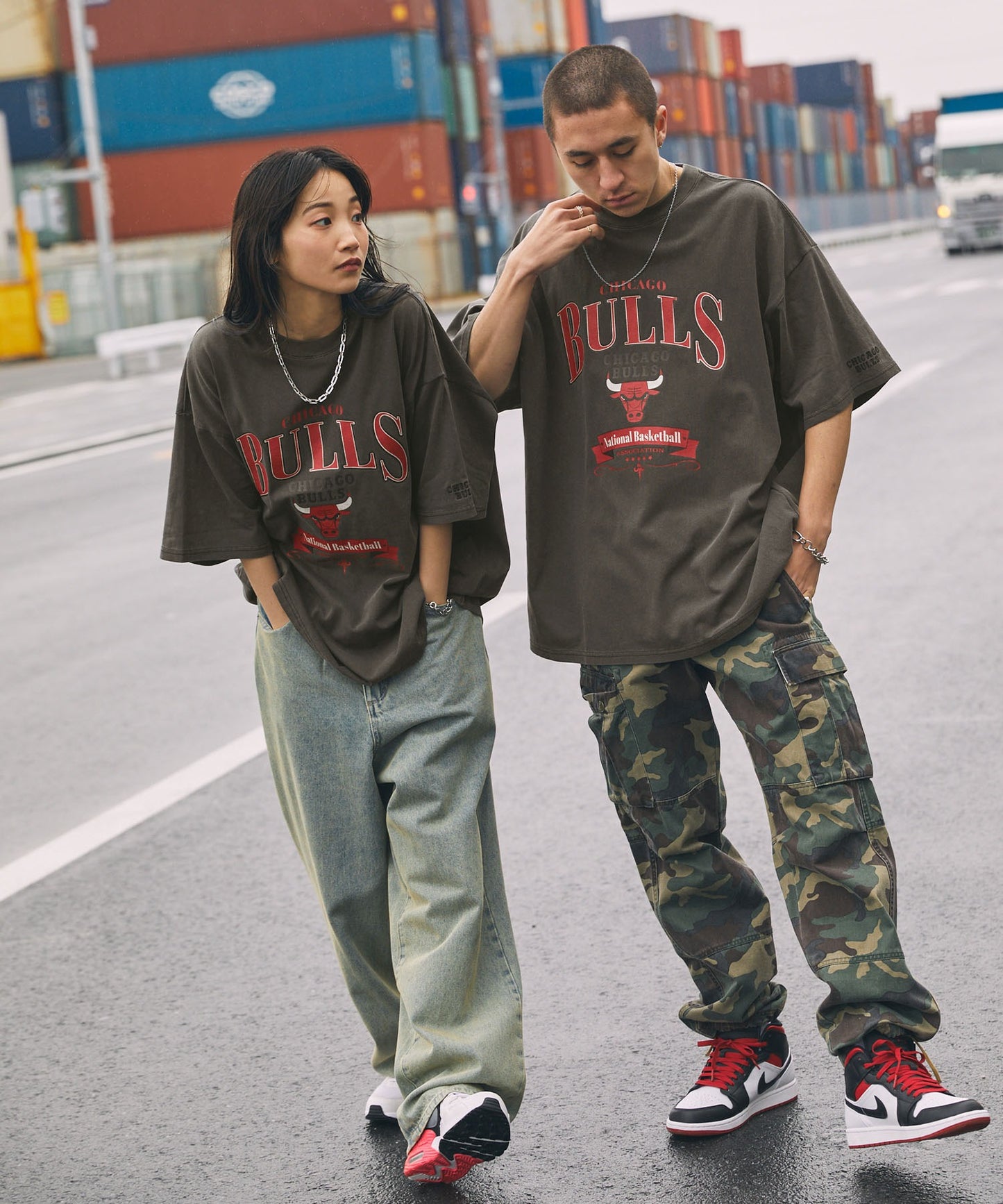 MONO-MART x NBA 限定 芝加哥公牛標誌刺繡圖案短袖T恤