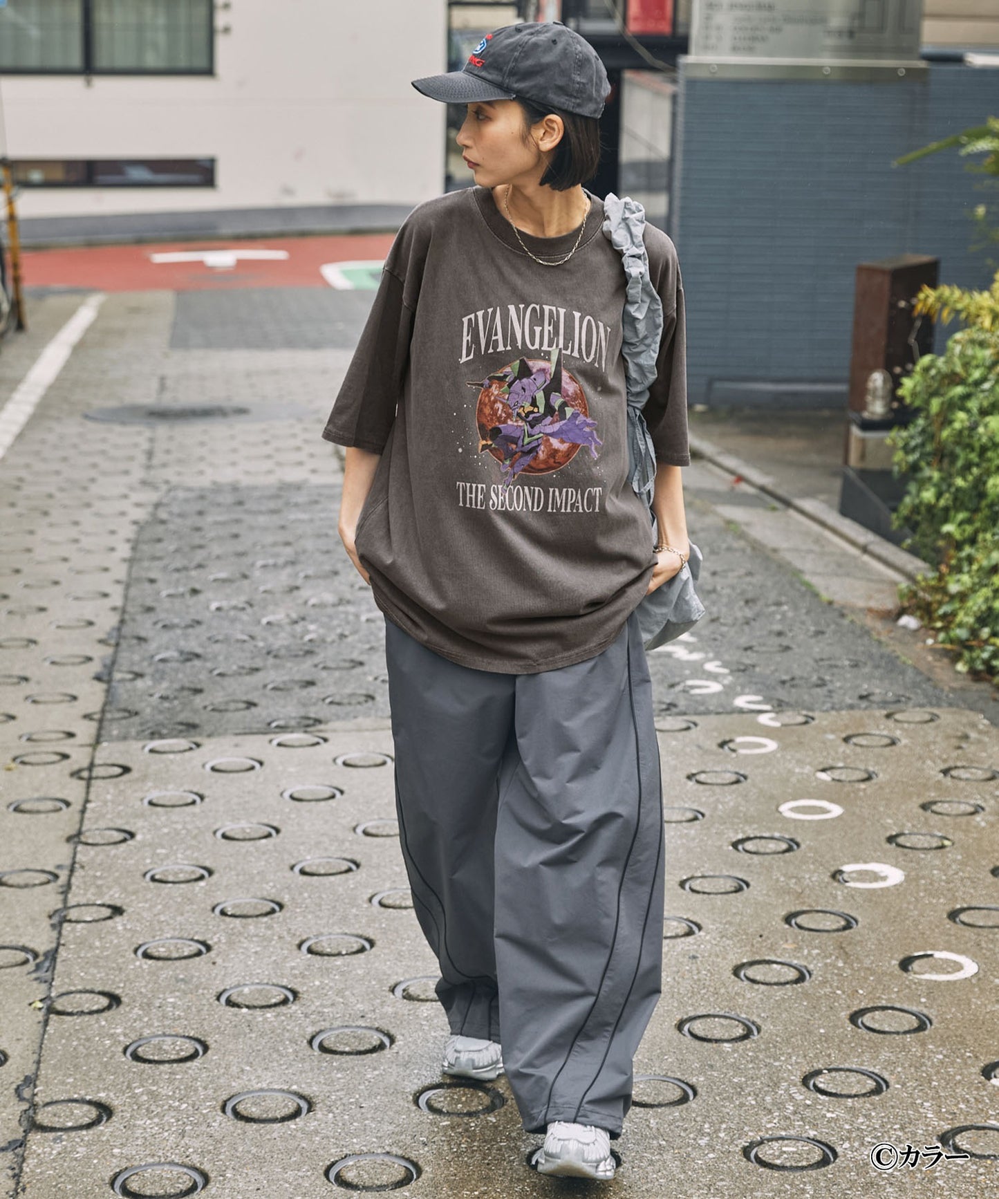 EVANGELION x MONO-MART 限定 復古刺繡圖案短袖T恤