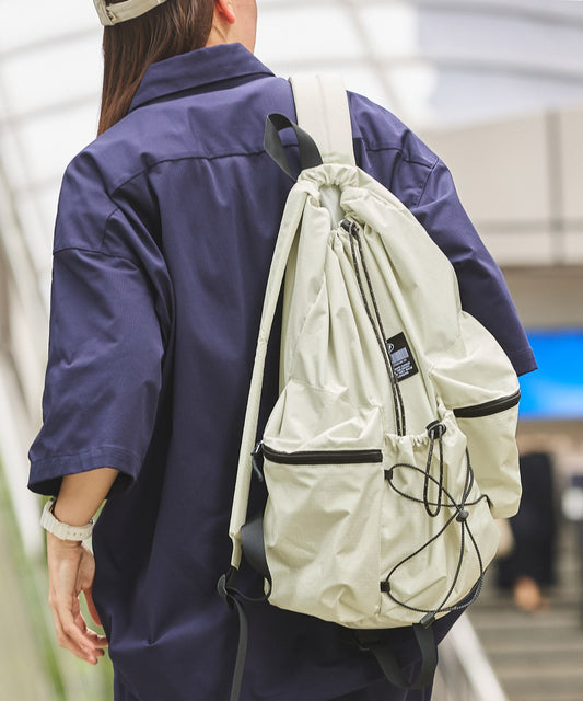 KiU water repellent drawstring shirring backpack 防水抽繩後背包
