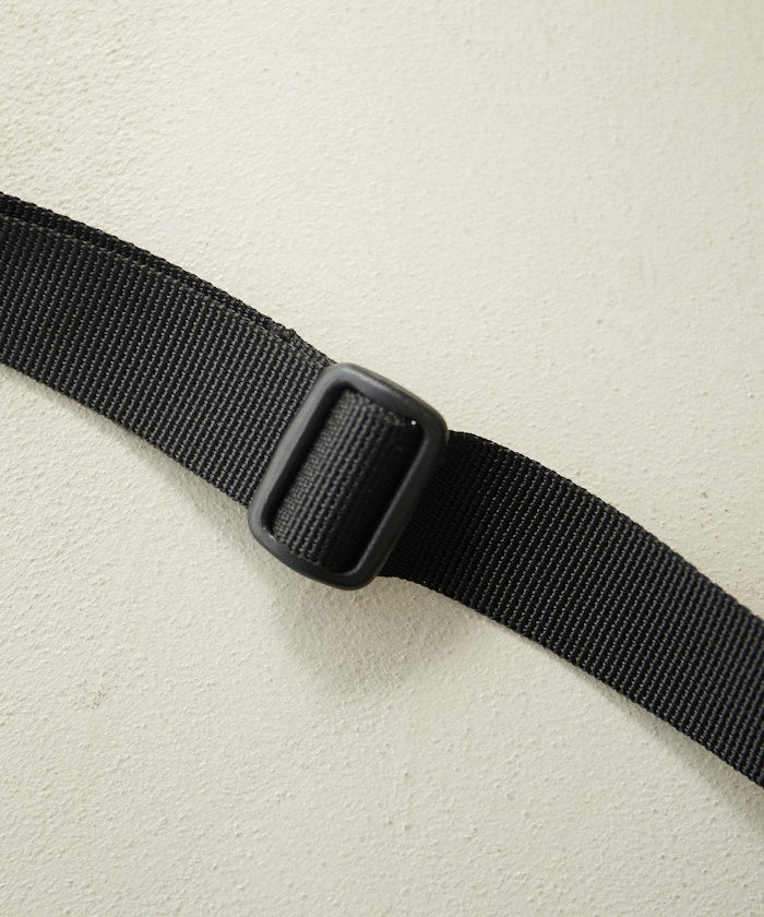 Columbia JUMP CREEK 斜背束口包