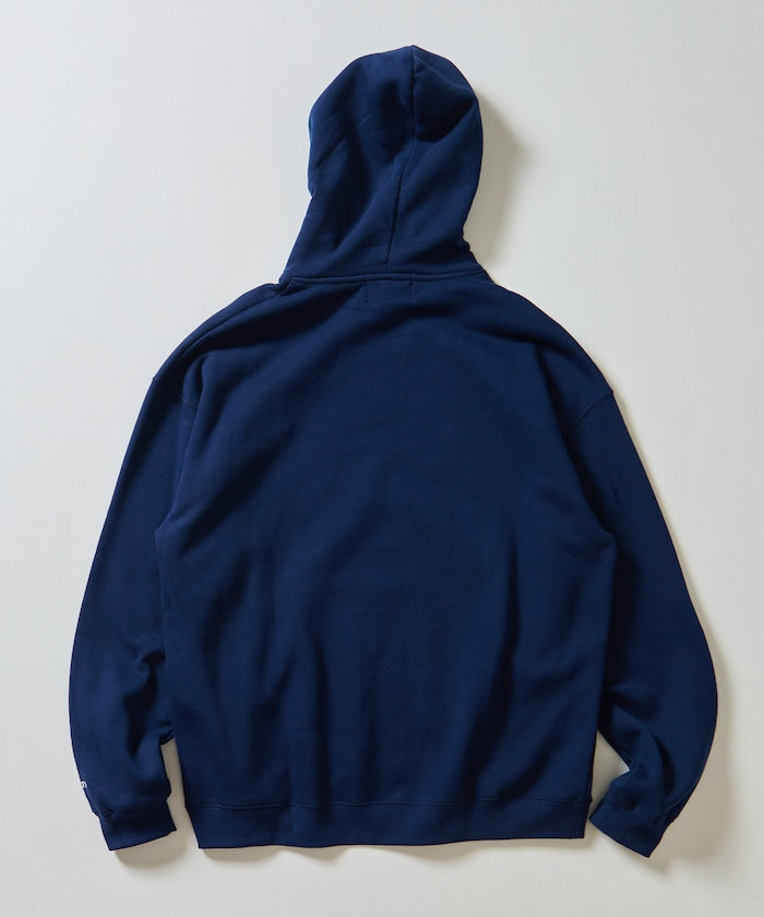 KELTY×FREAK'S STORE 限量復古Logo刺繡連帽大學T 2025秋冬款