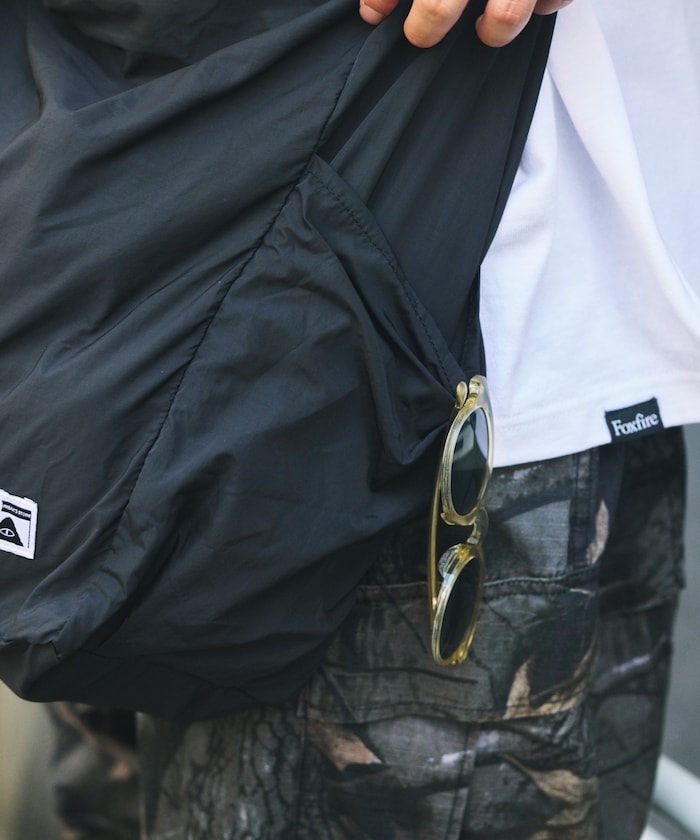 POLeR PACKABLE SHOULDER BAG 獨家設計可折疊收納肩背包