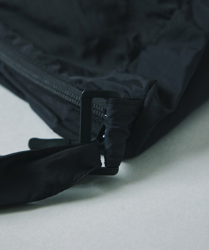 POLeR PACKABLE SHOULDER BAG 獨家設計可折疊收納肩背包