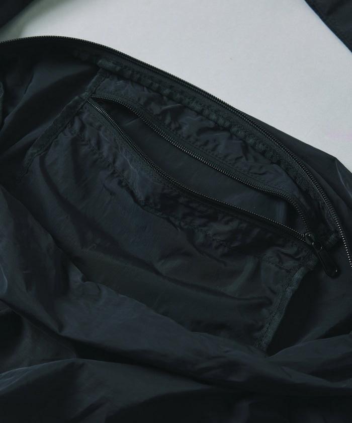 POLeR PACKABLE SHOULDER BAG 獨家設計可折疊收納肩背包