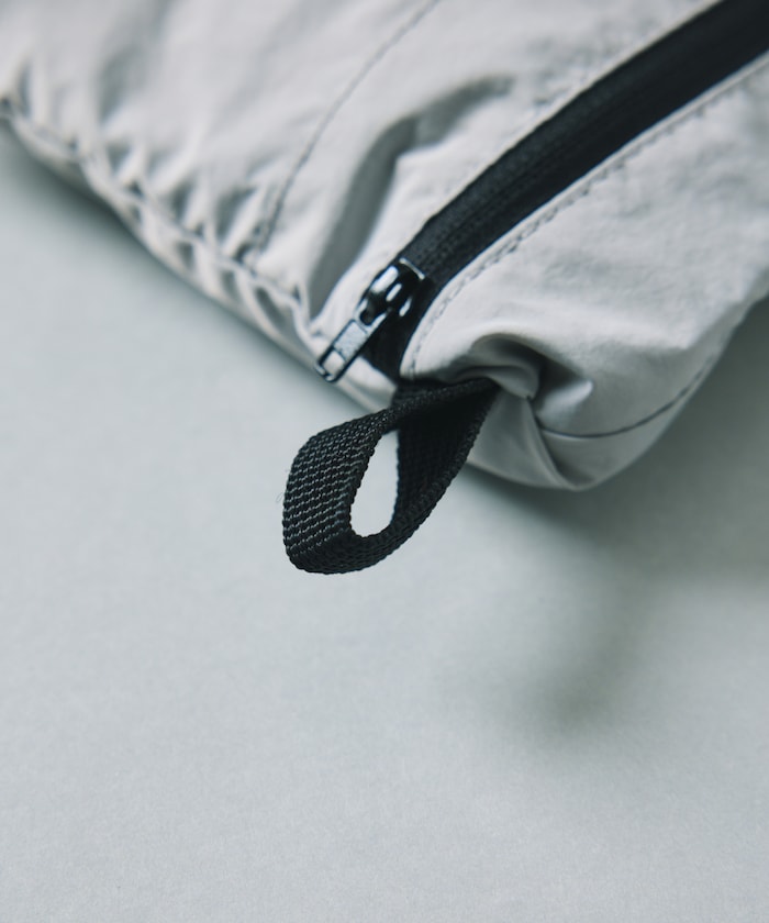 POLeR PACKABLE SHOULDER BAG 獨家設計可折疊收納肩背包