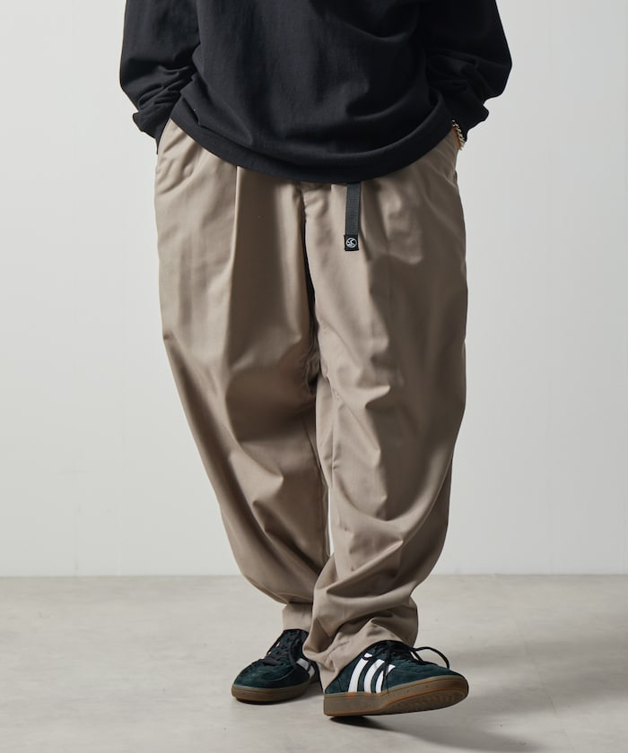 Freak’s store 寬版TR材質登山休閒褲