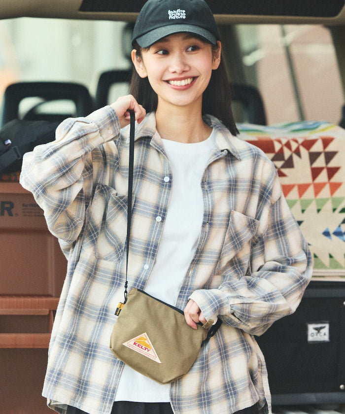 KELTY 限定迷你斜背小包