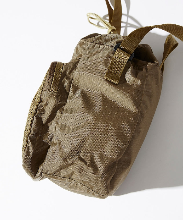 NANGA × SPEAKEASY DRAWING SHOULDER POUCH 斜背包