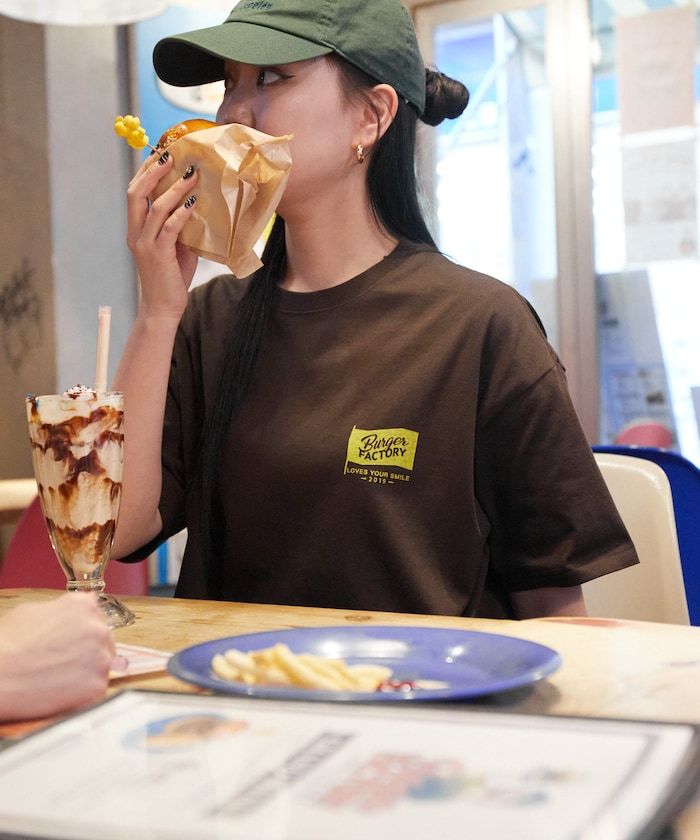 FREAK'S STORE x Burger Factory big silhouette back print crew neck T-shirt 印花短袖T恤