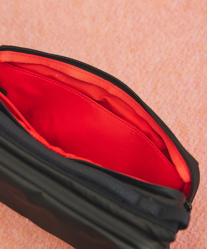 Topologie Bottle Sacoche 水瓶包(僅包包)