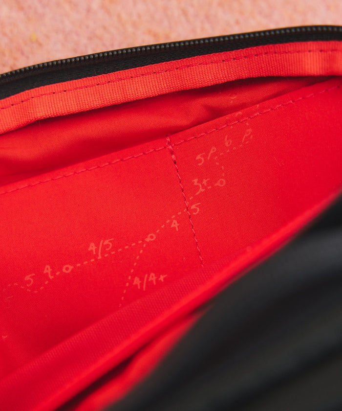 Topologie Bottle Sacoche 水瓶包(僅包包)