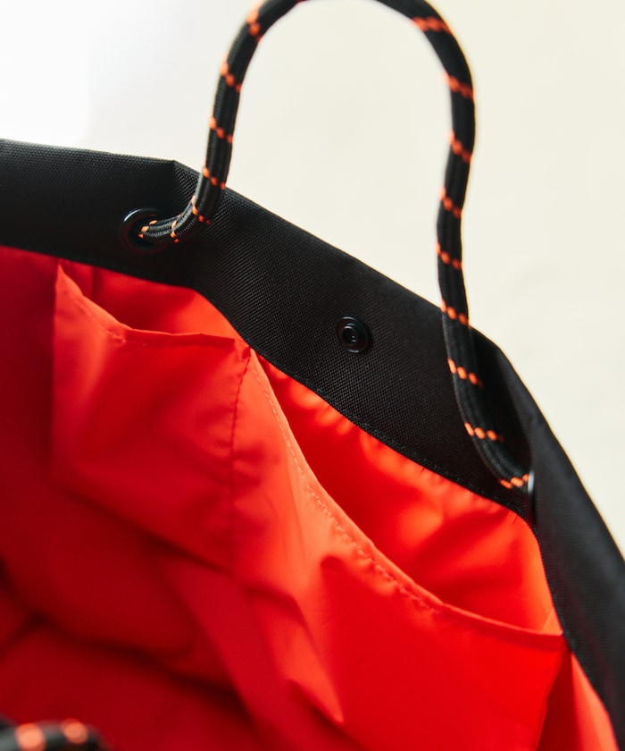 KiU 2WAY 600D 多功能托特包