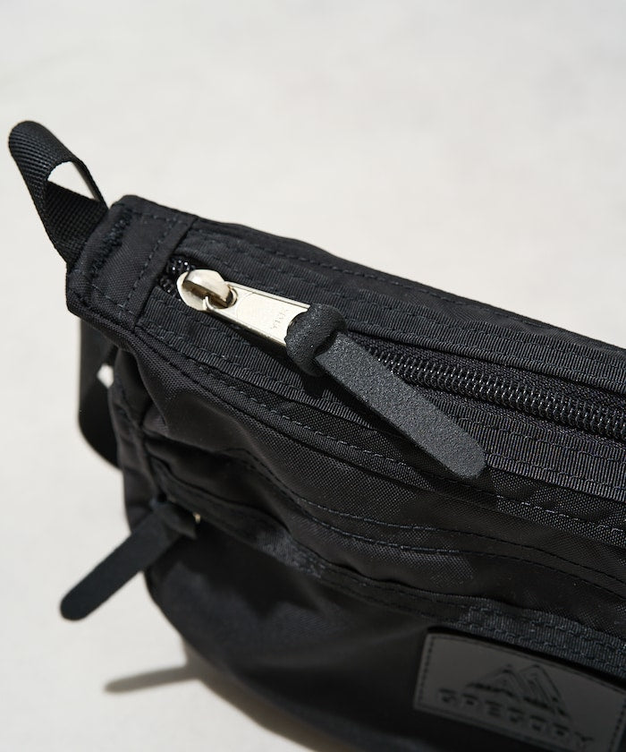 GREGORY TEENY SATCHEL 皮革標迷你斜背包