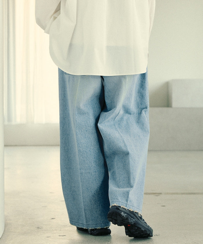 Firsthand Wide silhouette straight denim 寬版直筒牛仔褲