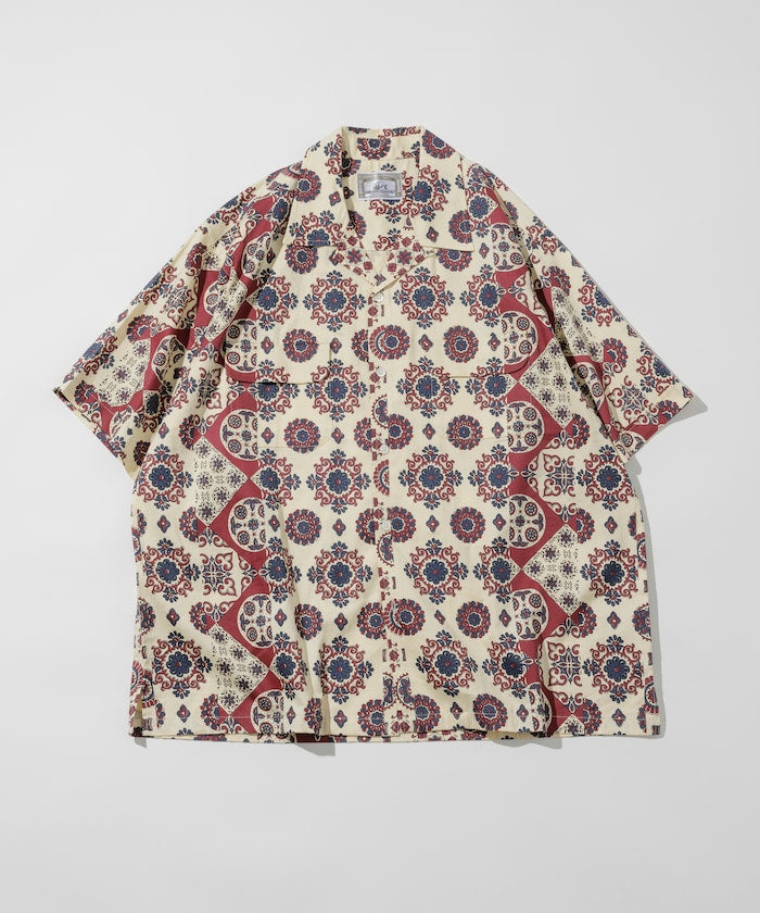 FREAK'S STORE Relaxed fit Batik print open collar shirt/ Small pattern 印花短袖襯衫