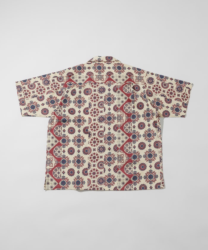 FREAK'S STORE Relaxed fit Batik print open collar shirt/ Small pattern 印花短袖襯衫
