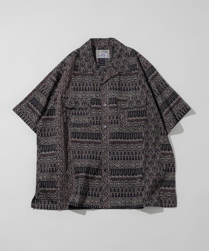 FREAK'S STORE Relaxed Fit Batik Print Open Collar Shirt/African Pattern 印花短袖襯衫