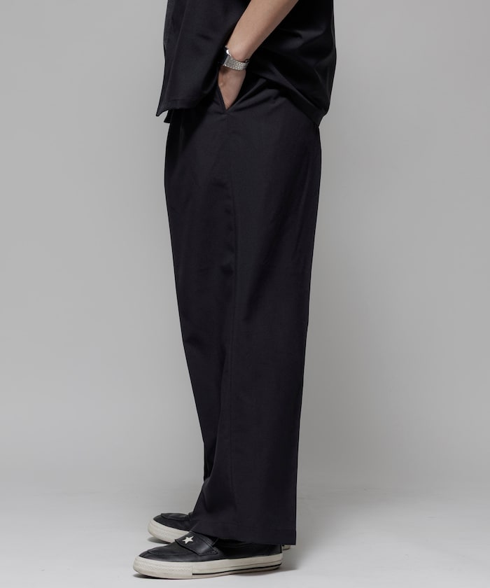 FREAK'S STORE Reflax Functional Material Wide Silhouette Easy Slacks Pants 寬版休閒西裝褲