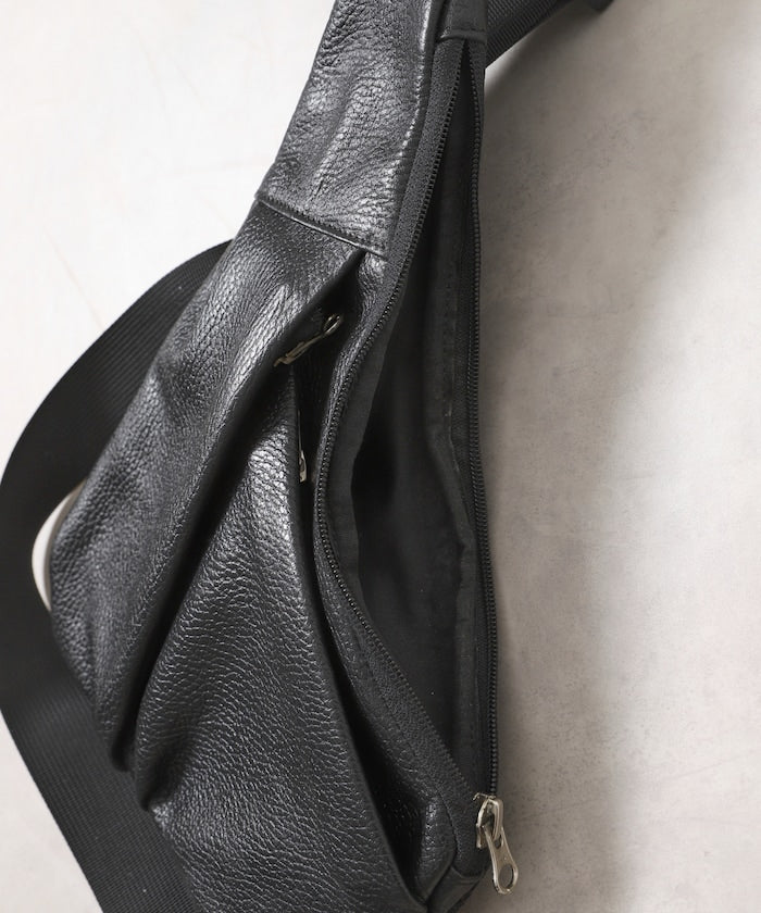 Firsthand Water-repellent leather New one-shoulder bag 斜肩包