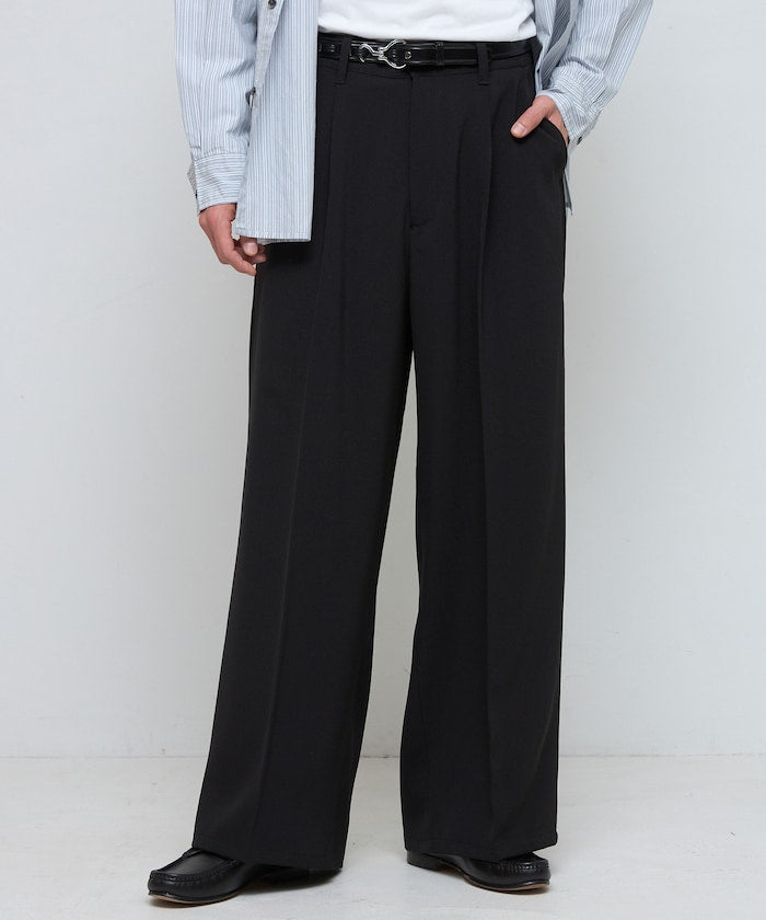 Firsthand Wide straight Slacks 寬版打褶休閒褲