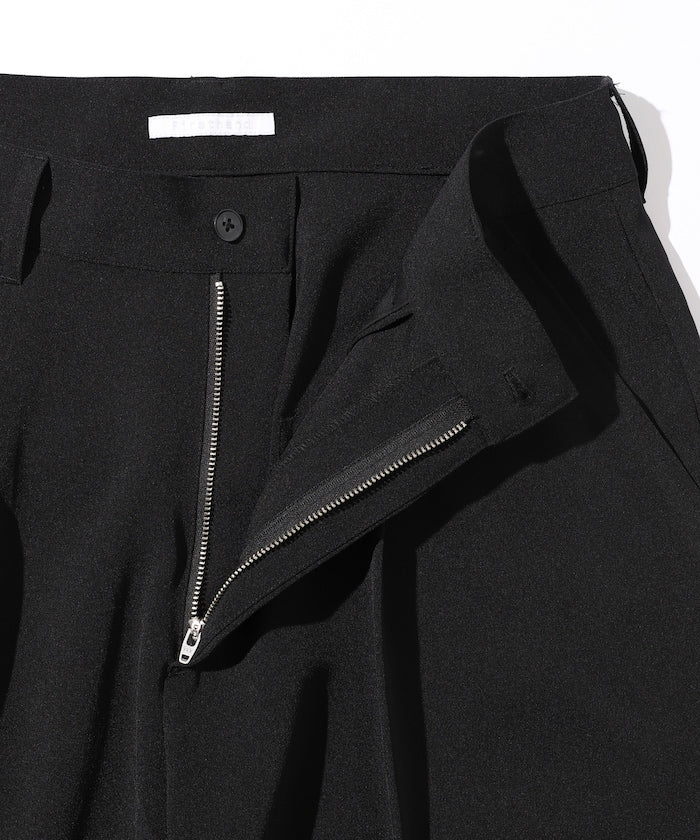 Firsthand Wide straight Slacks 寬版打褶休閒褲
