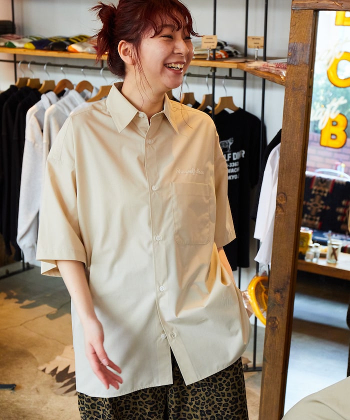 FREAK'S STORE x SHE WOLF DINER Big Silhouette Design Embroidered S/S Shirt 刺繡短袖襯衫