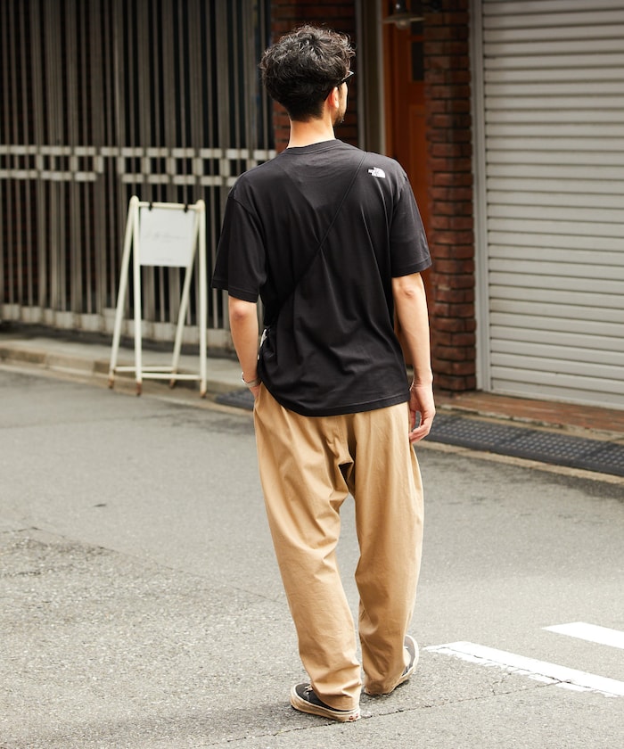 THE NORTH FACE Short Sleeve Flower Logo Tee / NT32546 刺繡LOGO短袖T恤