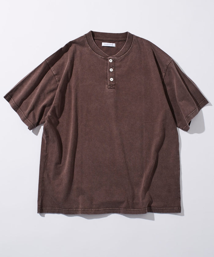 FREAK'S STORE Relaxed fit powdered Henley short sleeve T-shirt 寬版亨利領短袖T恤