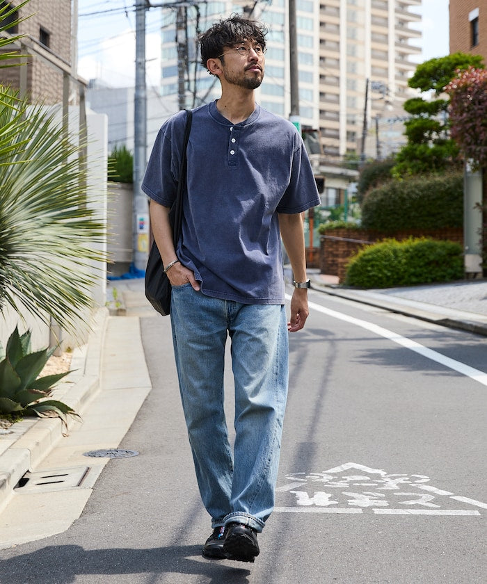 FREAK'S STORE Relaxed fit powdered Henley short sleeve T-shirt 寬版亨利領短袖T恤