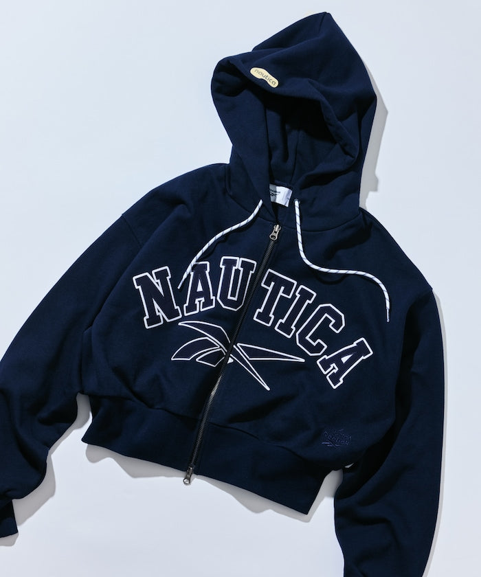 Reebok × NAUTICA 限定 聯名LOGO短版拉鍊連帽外套【預約商品 | 2025/10下旬出貨】
