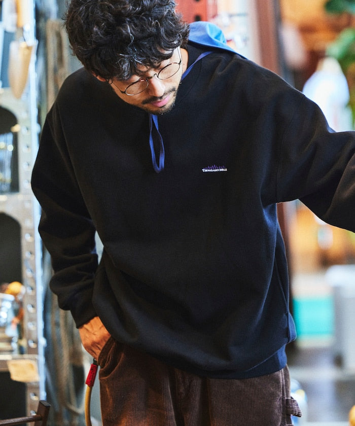 THOUSAND MILE X FREAK'S STORE 限定寬版刺繡大學T