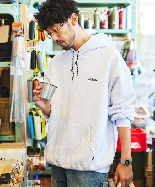 THOUSAND MILE X FREAK'S STORE 限定寬版刺繡連帽上衣