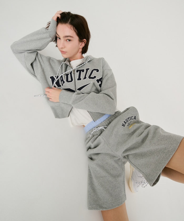 Reebok × NAUTICA 限定 聯名LOGO短版拉鍊連帽外套【預約商品 | 2025/10下旬出貨】