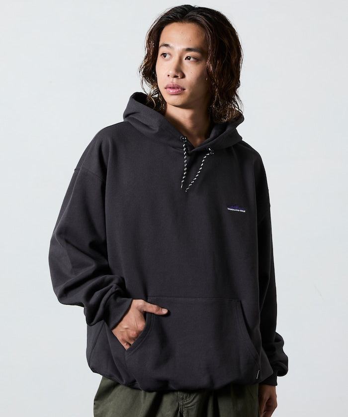 THOUSAND MILE X FREAK'S STORE 限定寬版刺繡連帽上衣