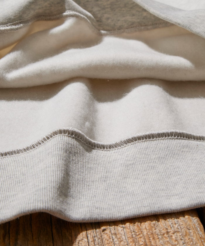 KAVU × FREAK'S STORE 聯名限定款 牛臉刺繡圓領大學T