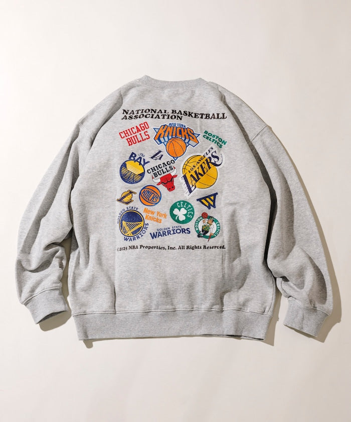 FREAK'S STORE NBA Special Order Random Team Back Logo Print Sweatshirt 隨機球隊標誌大學T