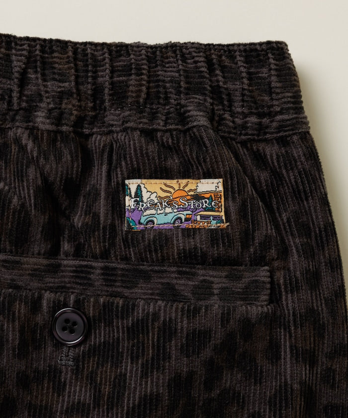 FREAK'S STORE 寬鬆直筒燈芯絨休閒褲