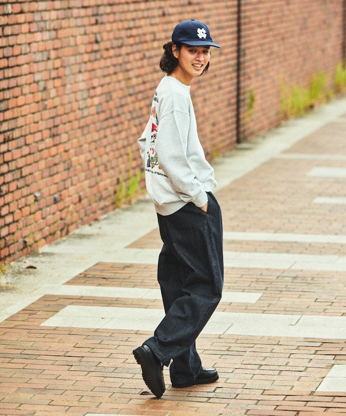 FREAK'S STORE NBA Exclusive Japanese Pattern Random Logo Back Print Sweatshirt 日本圖案球隊標誌大學T