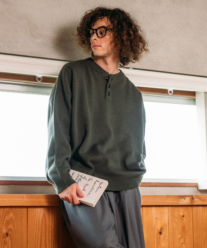 FREAK'S STORE Relax Fit Easy-Care Washable Henley Knit 亨利領長袖針織衫【預約商品 | 2025/12上旬出貨】