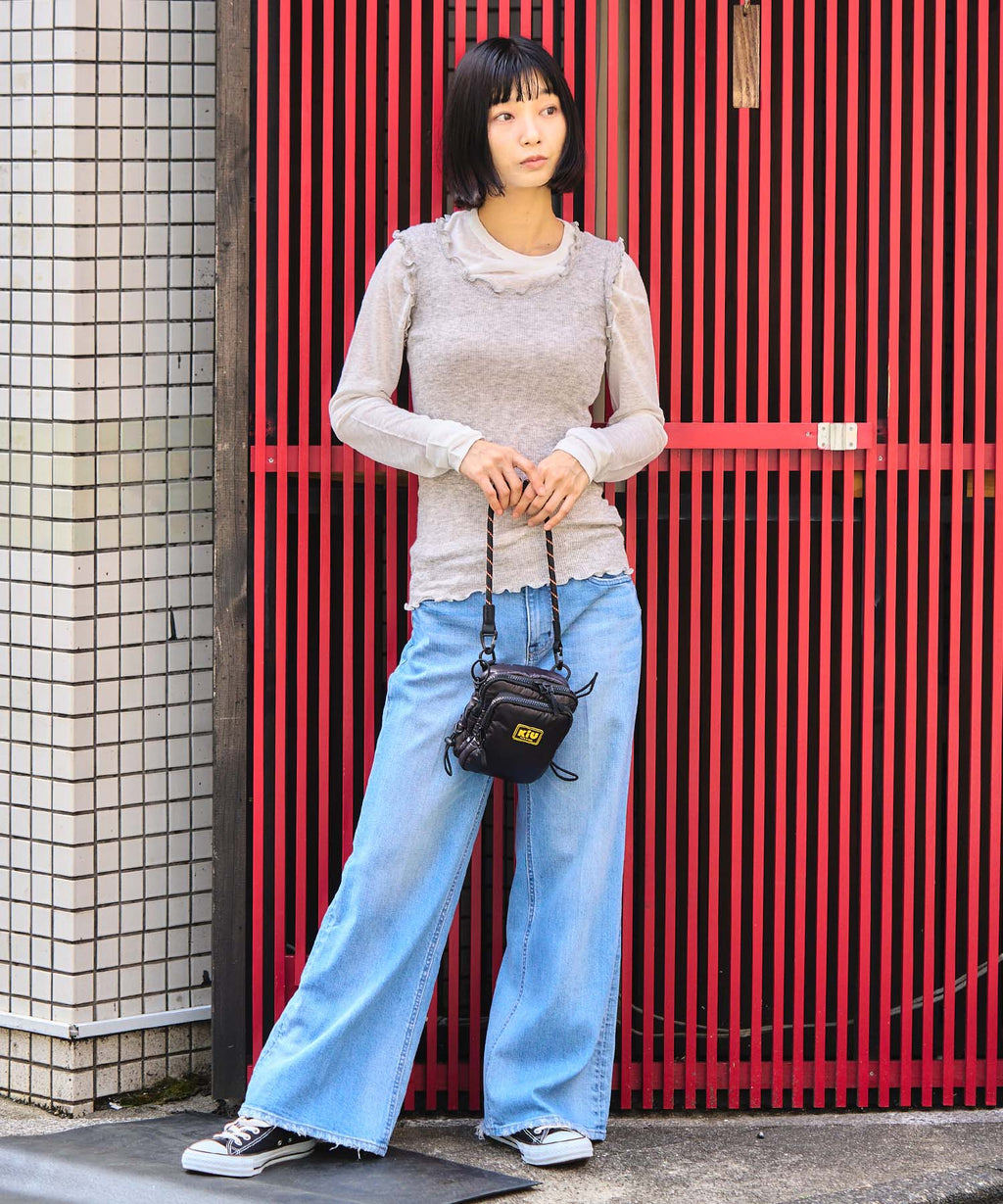 KiU Puffy mini crossbody bag K001 迷你斜背小包