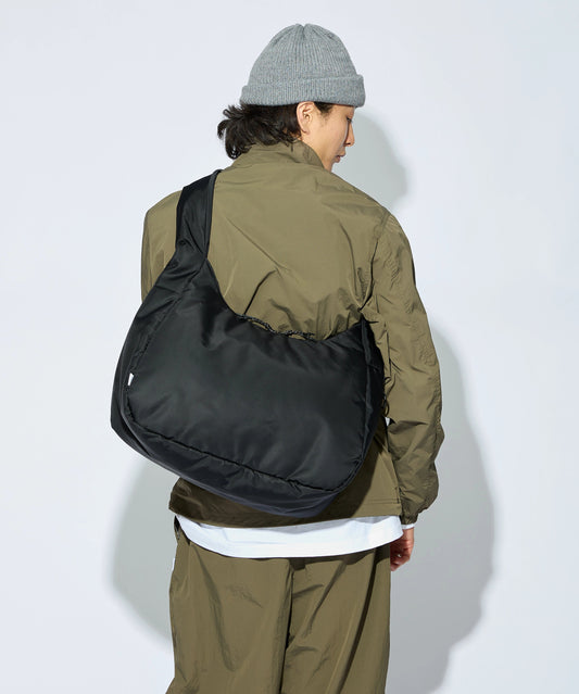 meltum SOFT SHELL MESSENGER BAG 軟殼斜背郵差包