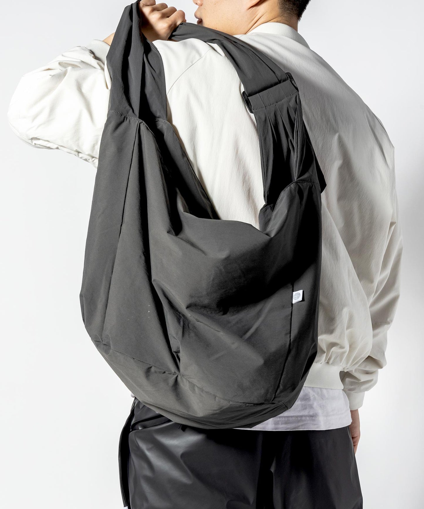 alk phenix Furoshiki Karu-Stretch Taffeta II 斜背包