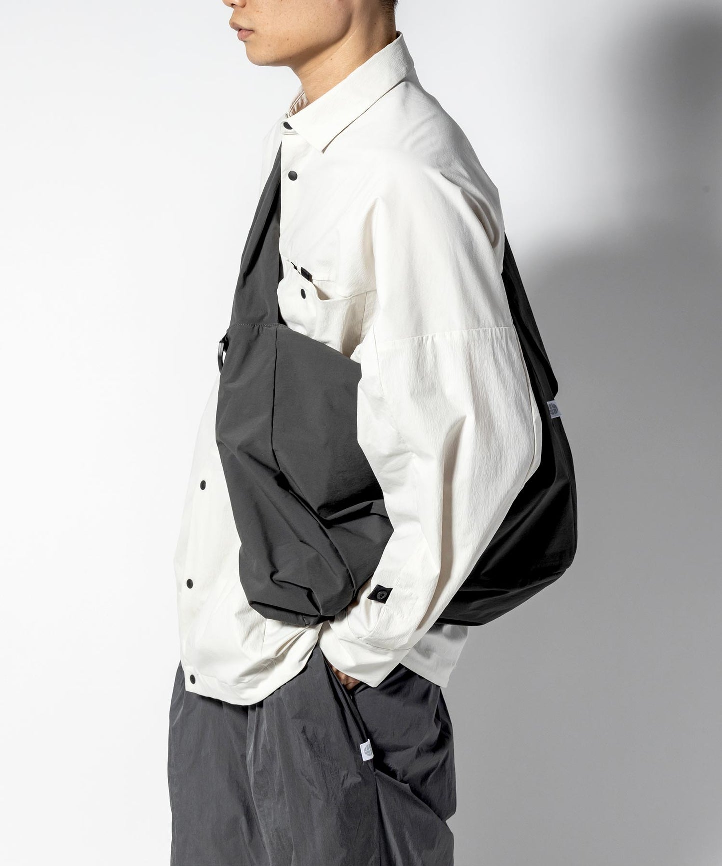 alk phenix Furoshiki Karu-Stretch Taffeta II 斜背包