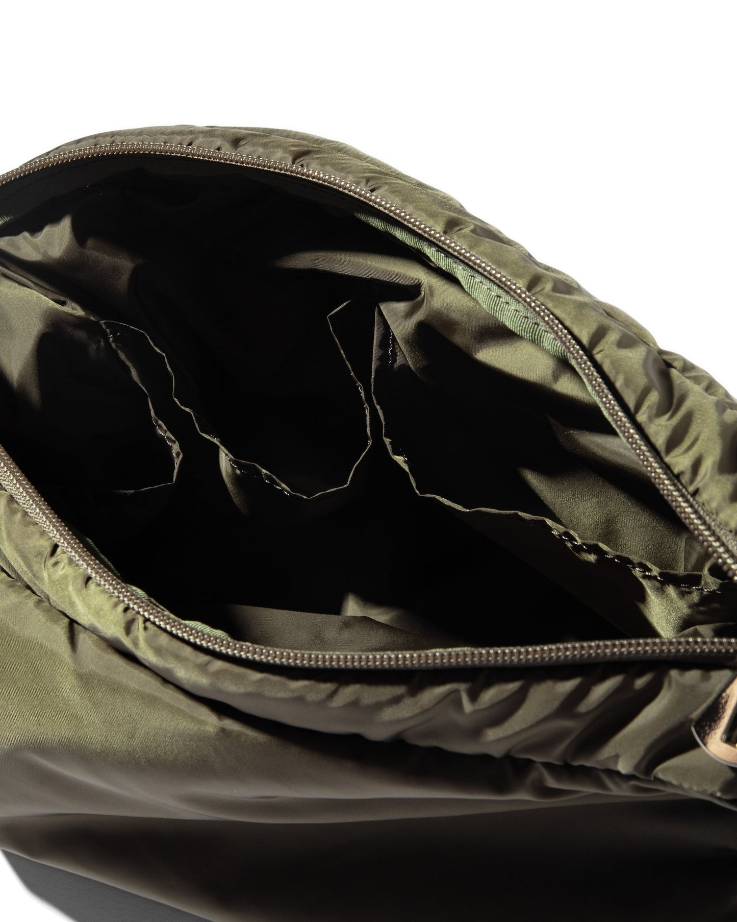 CLESSTE PADDED HOLIDAY BAG (橄欖綠)